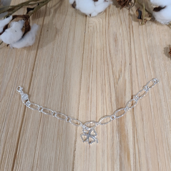 🍀🍀NEW🍀🍀PRETTY!! 925 STERLING SILVER SHAMROCK BRACELET 🍀🍀 - Picture 7 of 15